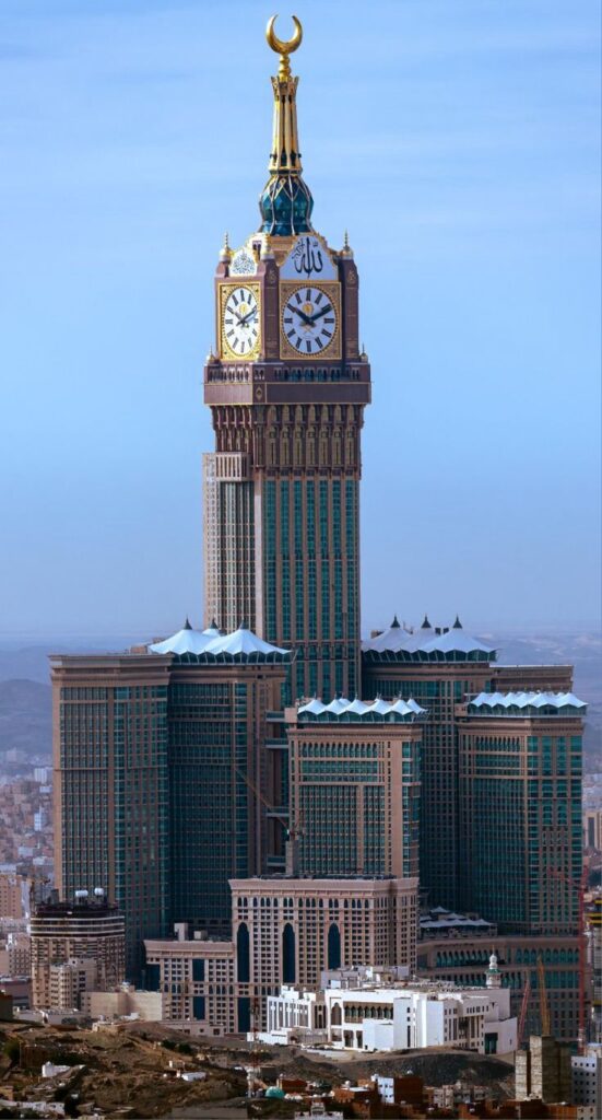 big-clock-skyscraper